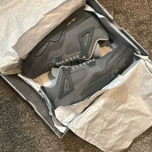 Air 4 wet cement Paris 2024